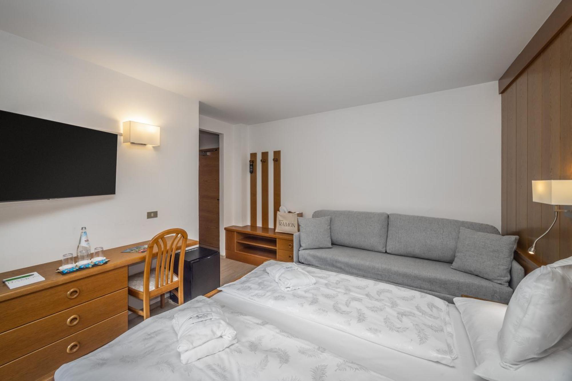 Hotel Ramon